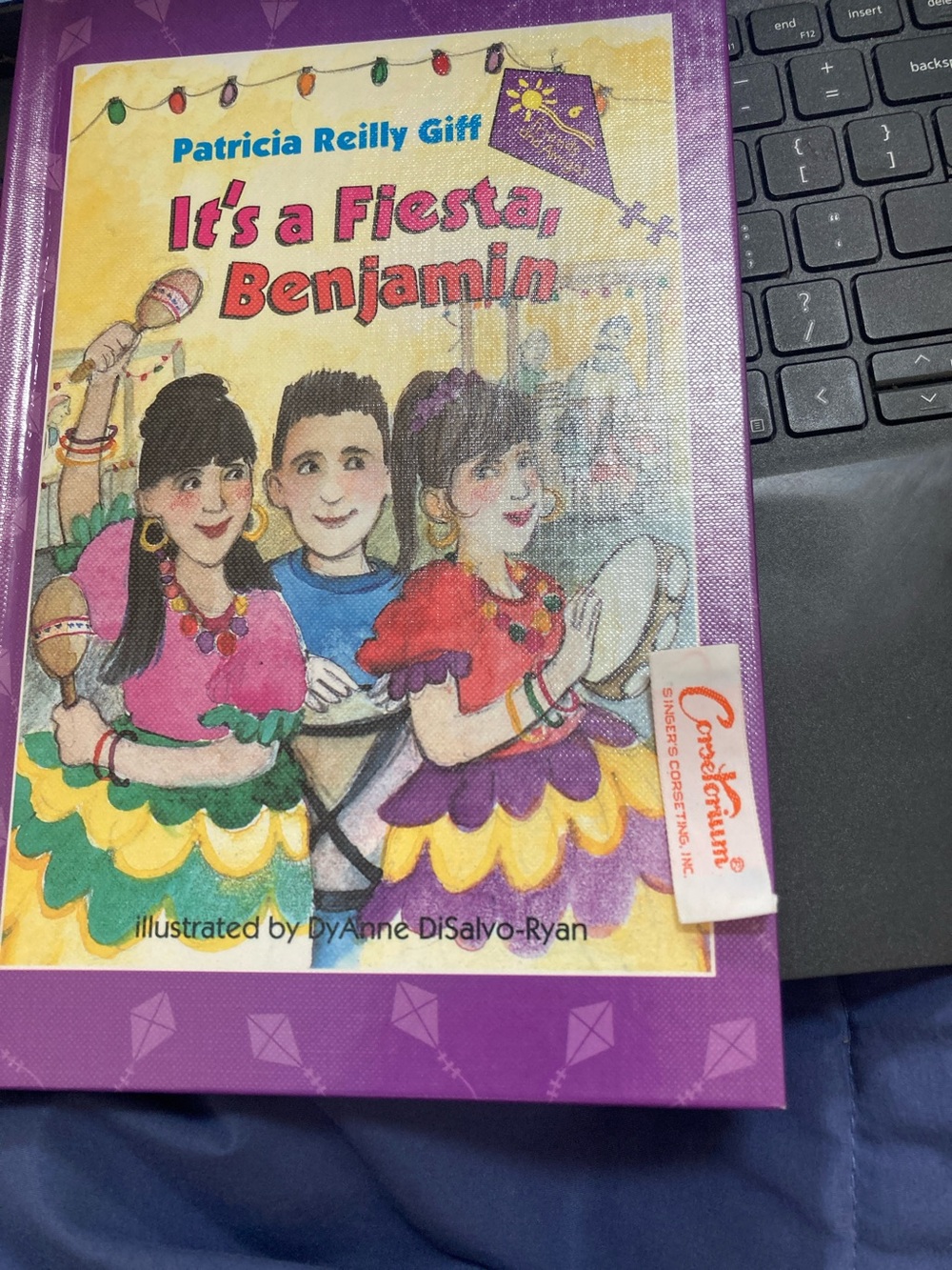 Children's Book "It's a Fiesta, Benjamin" Patricia Reilly Giff new